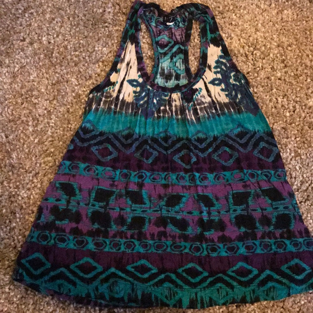 Multicolor razor back loose fitting tank top